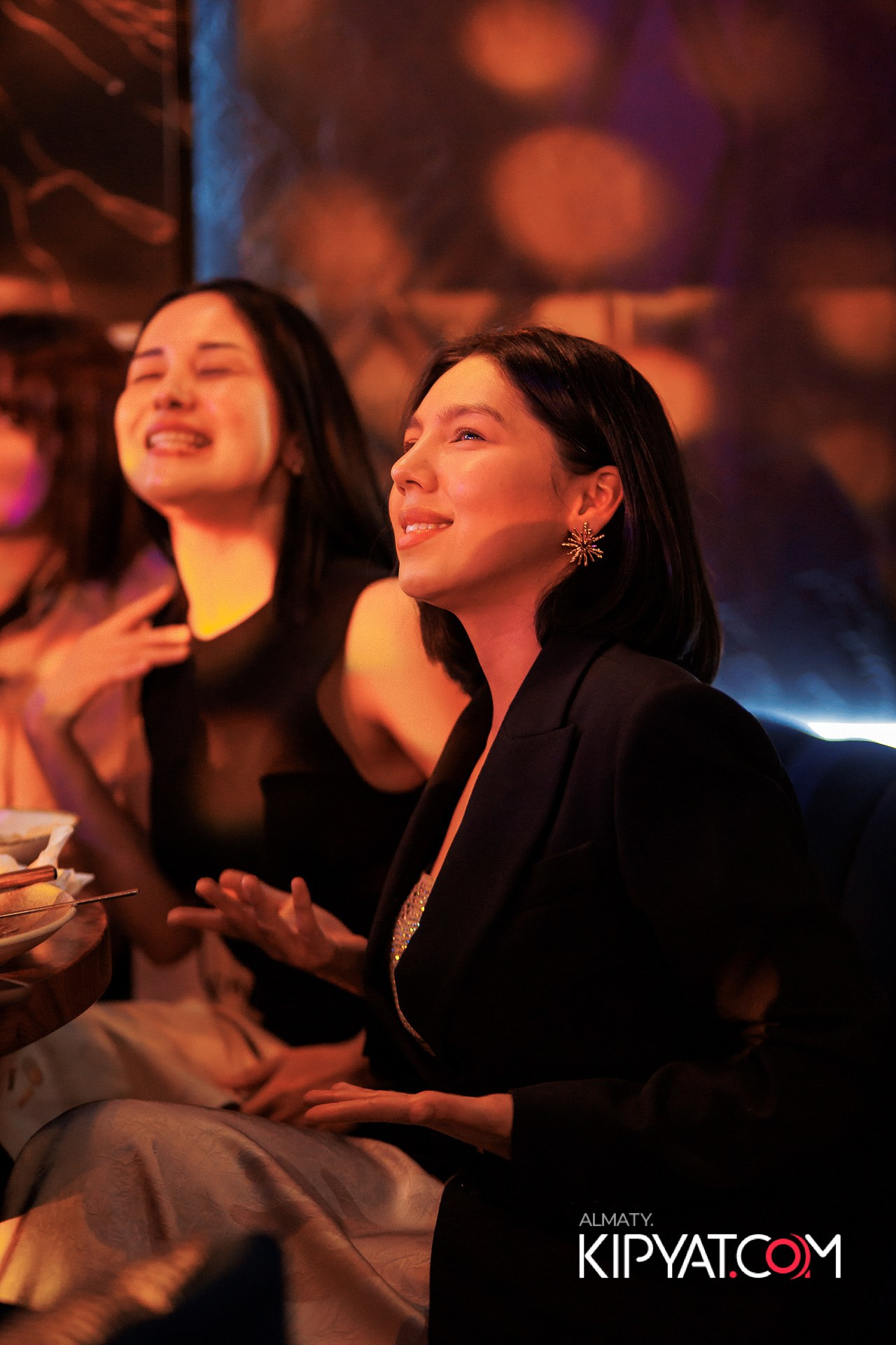 MOOD KARAOKE & TERRACE. КИПЯТКОМ АЛМАТЫ!