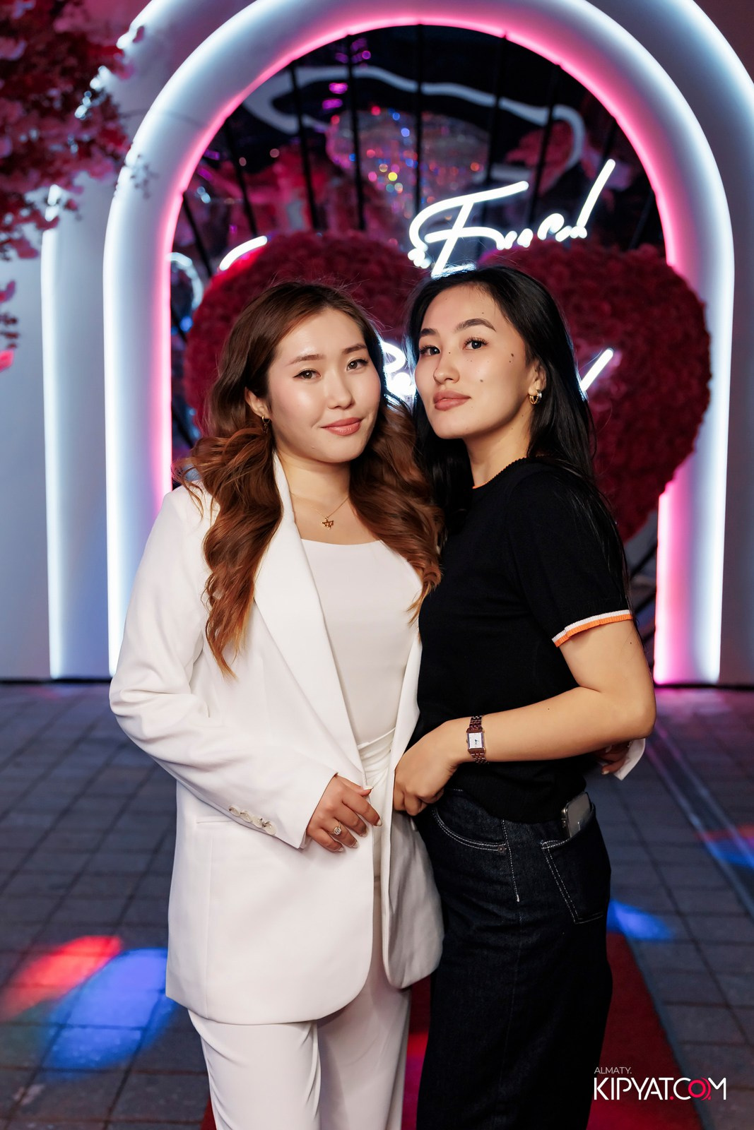 ЗАЯ, НА БИС. КИПЯТКОМ АЛМАТЫ!