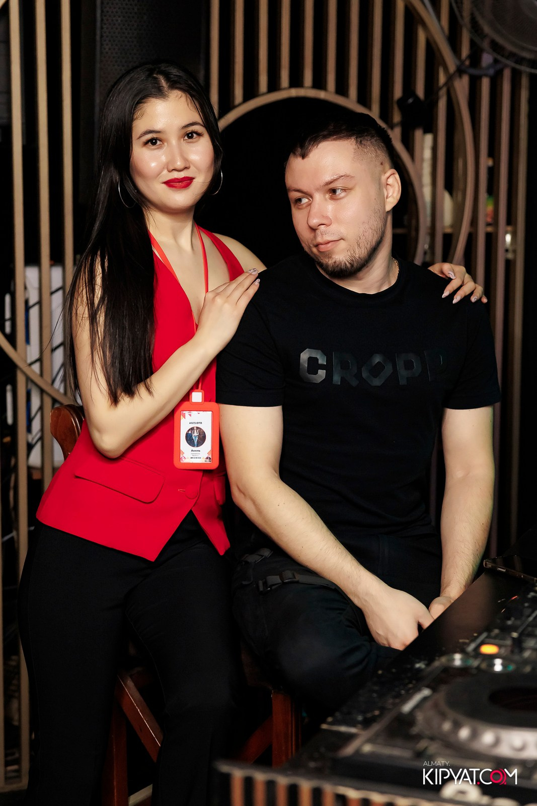 МУЗЫКАЛЬНОЕ ЛОТО В HIT RETRO. КИПЯТКОМ АЛМАТЫ!