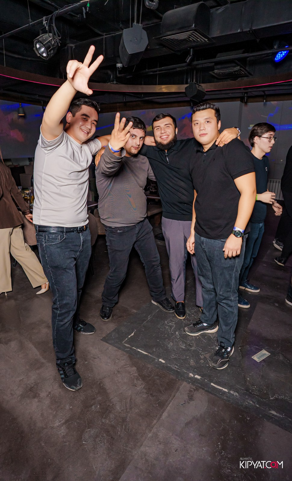 EVENT BAR. КИПЯТКОМ АЛМАТЫ!