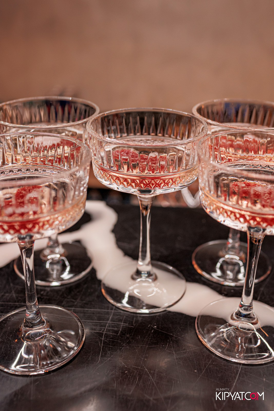 ARABIS НА ГАГАРИНА. КИПЯТКОМ АЛМАТЫ!