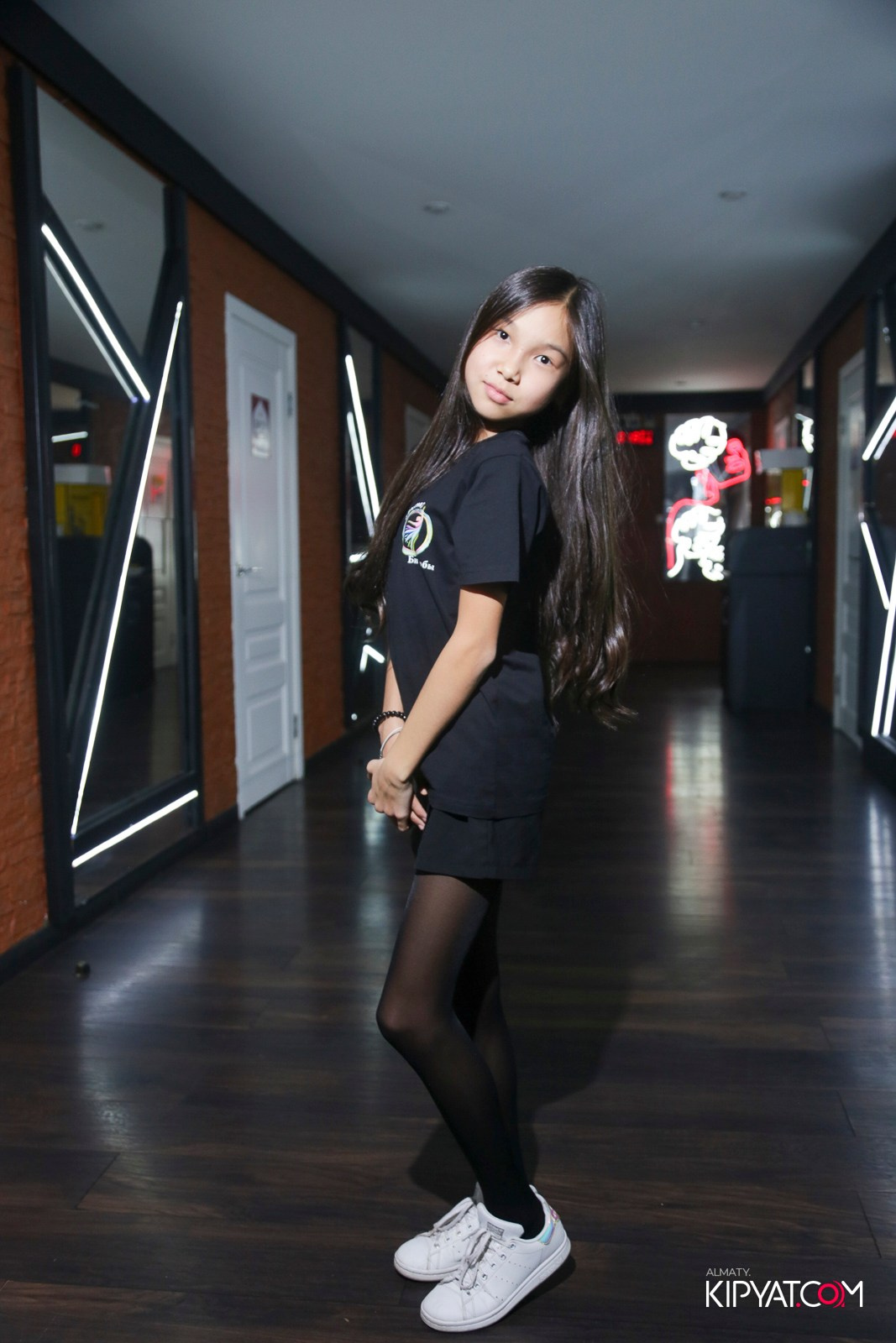 УХО И МЕДВЕДЬ НА САИНА. КИПЯТКОМ АЛМАТЫ! Фотосъемка мероприятий в Алматы