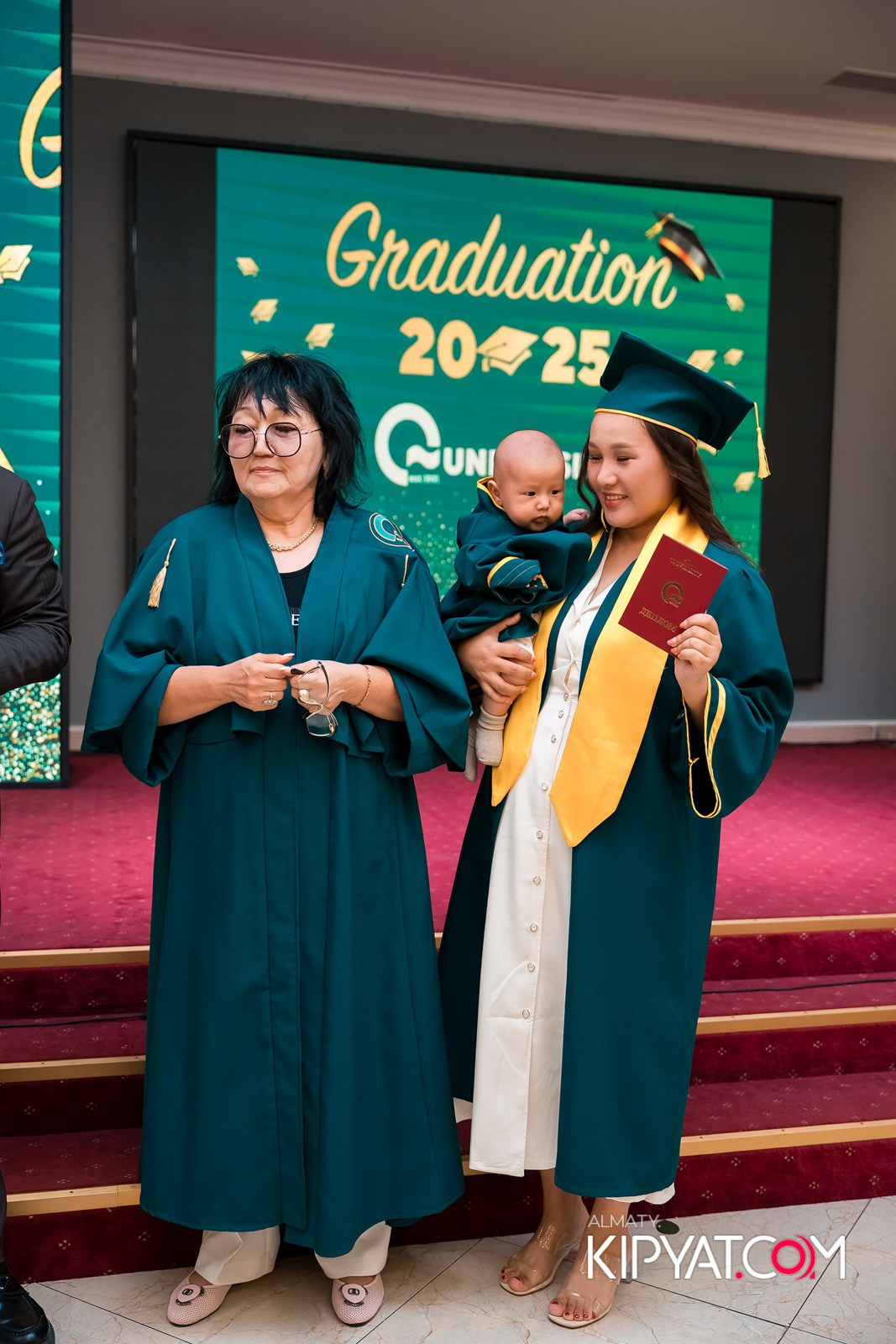 GRADUATION 2025 Q UNIVERSITY. КИПЯТКОМ АЛМАТЫ!