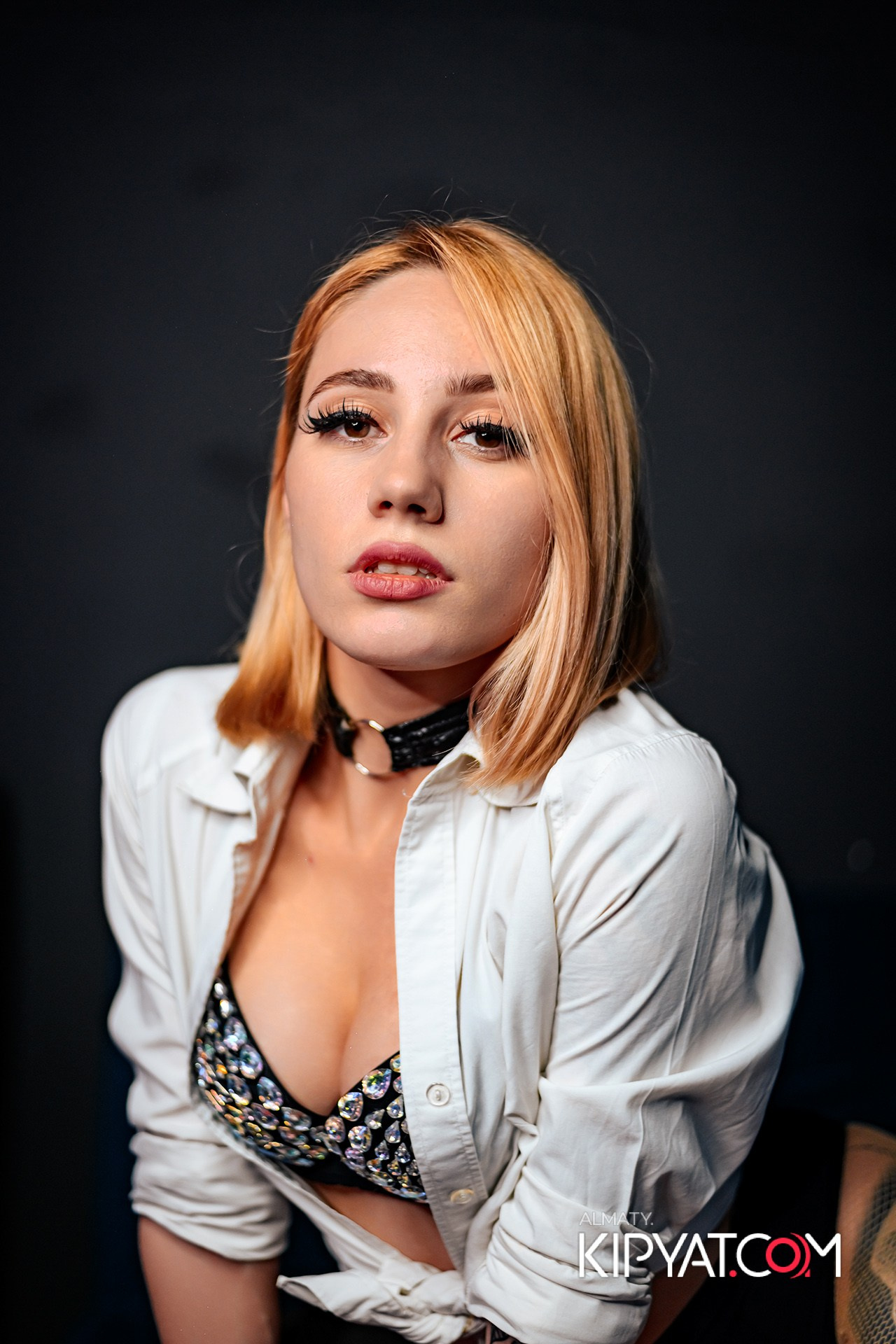 UYAT EMES BAR. КИПЯТКОМ АЛМАТЫ!