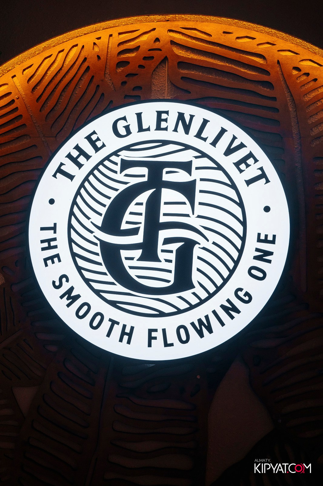 MOOD KARAOKE & TERRACE. КИПЯТКОМ АЛМАТЫ!