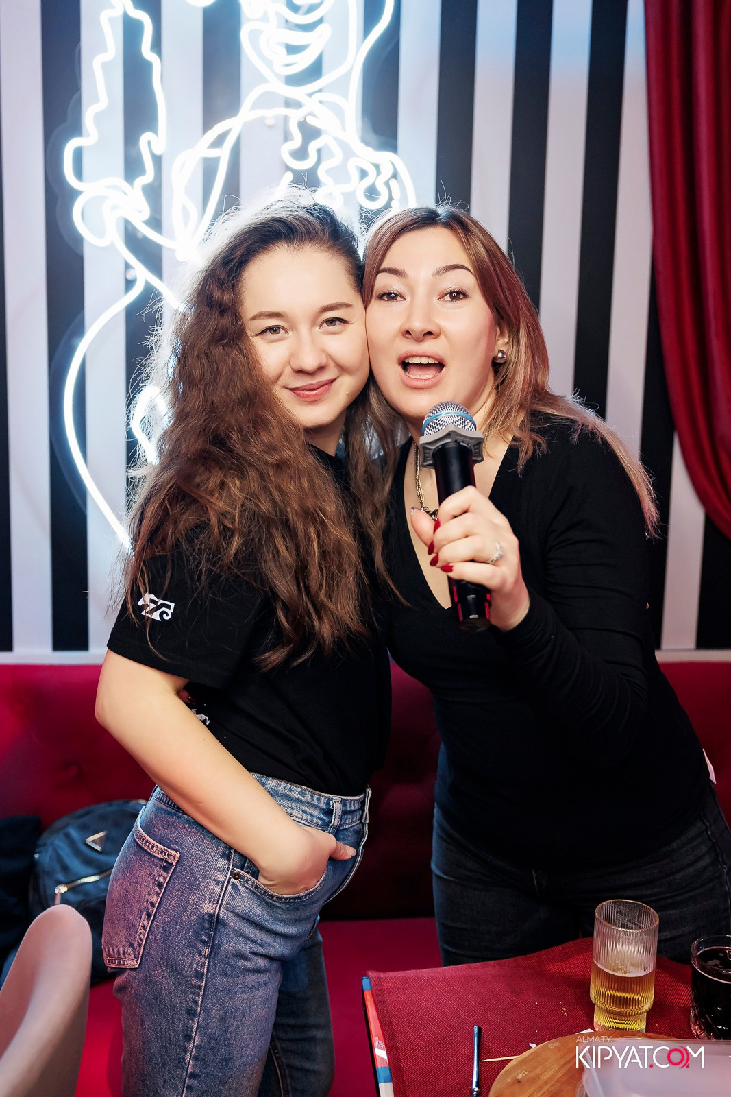 ЗАЯ, НА БИС. КИПЯТКОМ АЛМАТЫ!