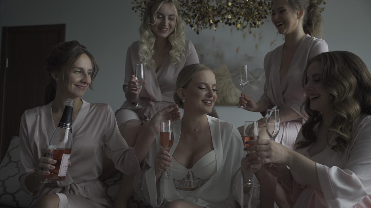 Максим и Лиза. Видеограф на свадьбу в Санкт-Петербурге