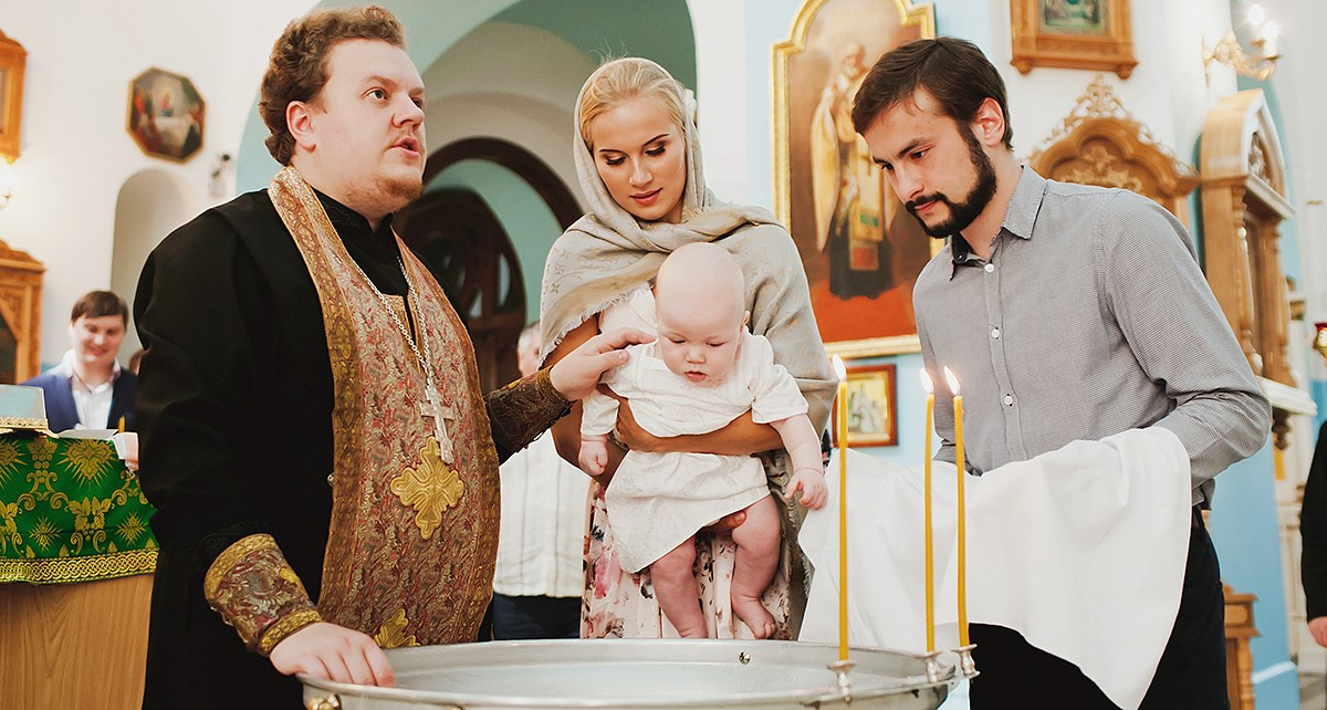 Крещение Храм Казанской иконы Божией Матери. г. Зеленогорск. Фотограф на крещение в Санкт Петербурге