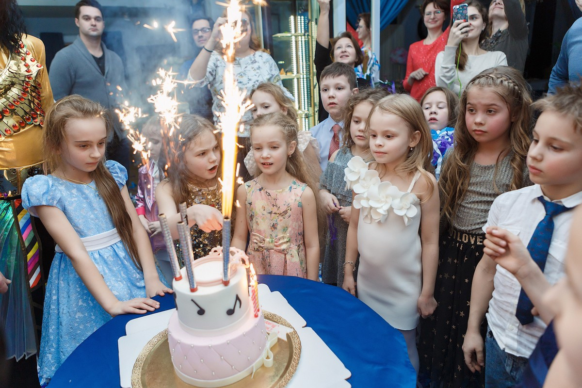 Детский День Рождения. Семейный фотограф Надя Мелисова, фотограф беременности, Москва