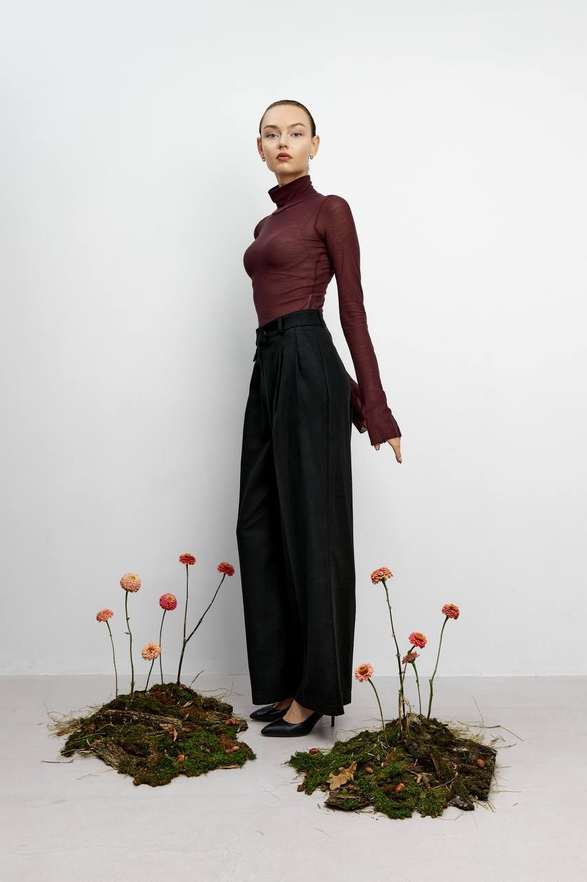 Олеся Е Размер S. Рост 181, Параметры: 86/61/89. LUNAPRO Дом стильных, сборных и индивидуальных съемок для брендов