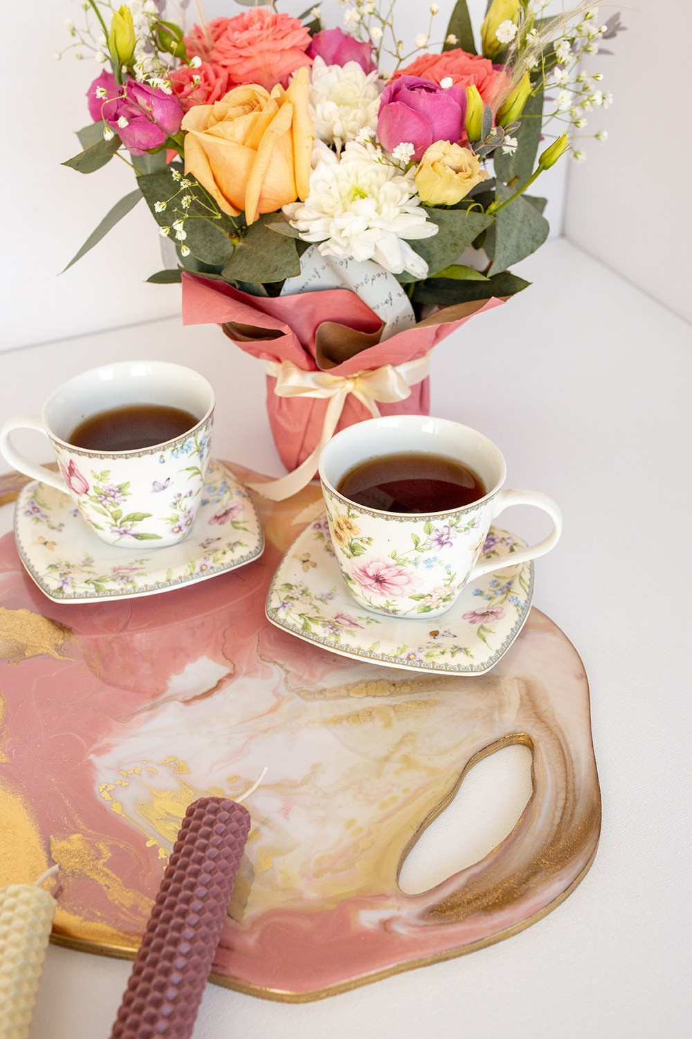 Подставки, менажницы, подносы из смолы. Художник Якимова Юлия картины в интерьер и предметы декора