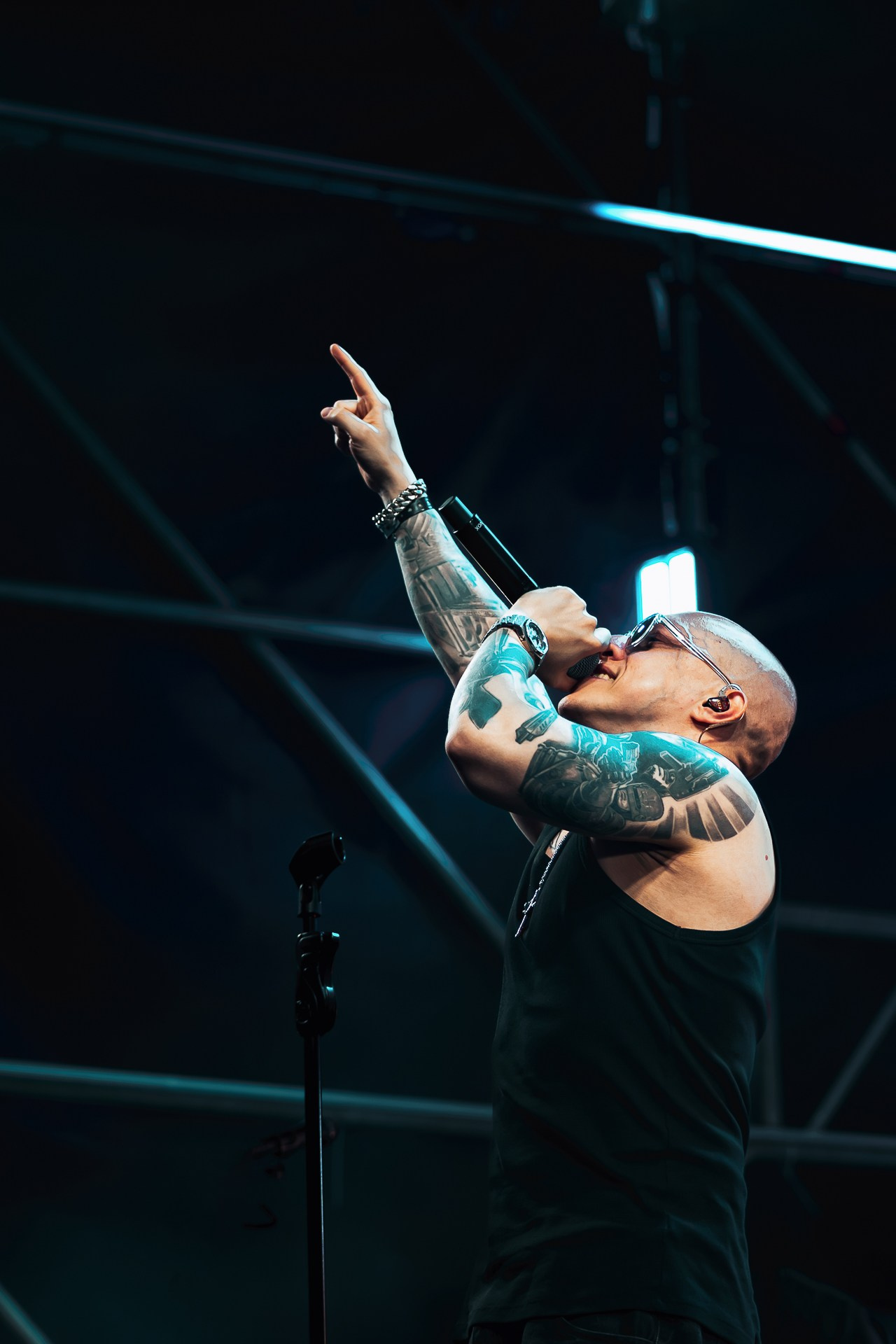 Концерт группы Заточка, 04.07.25, Red Summer, Красный Октябрь. Юрий «Новокаин» Симонов.