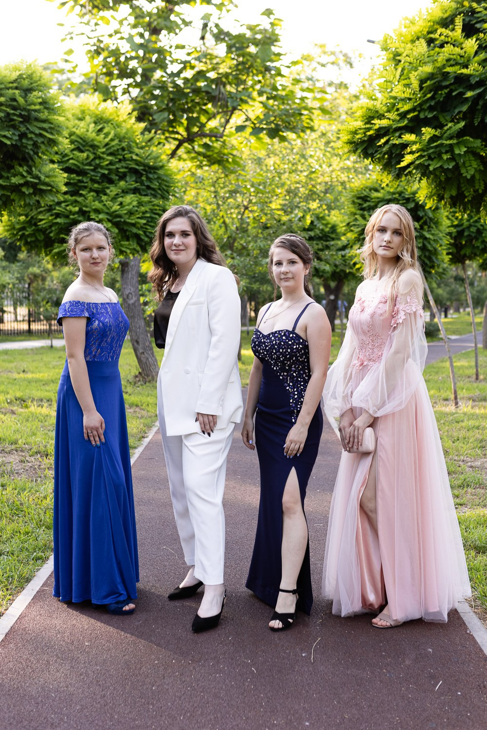 Фотосъёмка выпускного в школе. Свадебный фотограф, фотосъемка в Крыму, Севастополе, Симферополе, Ялте