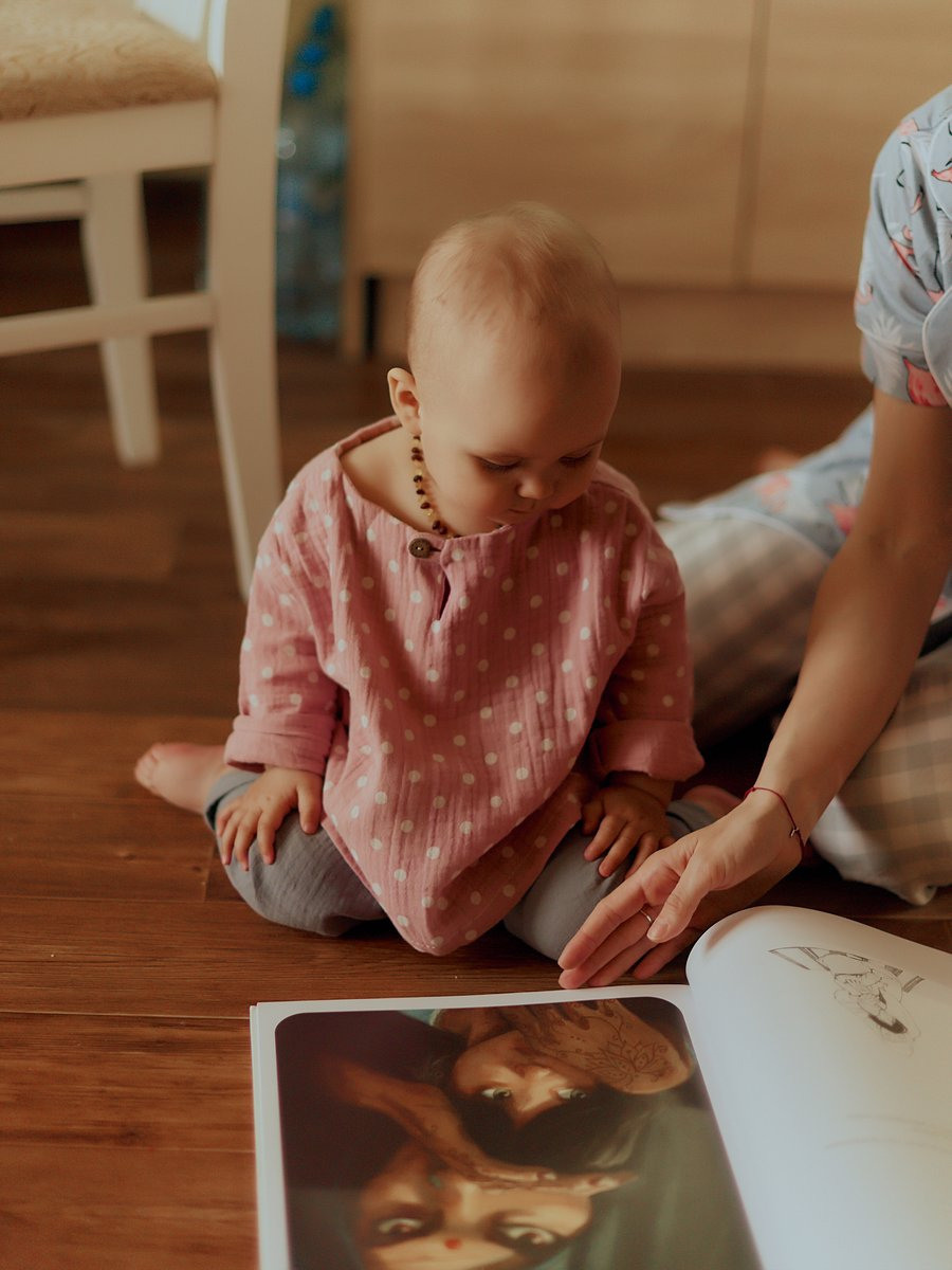 Пасмурный вечер с мамой. Фотограф для людей и брендов в Санкт-Петербурге