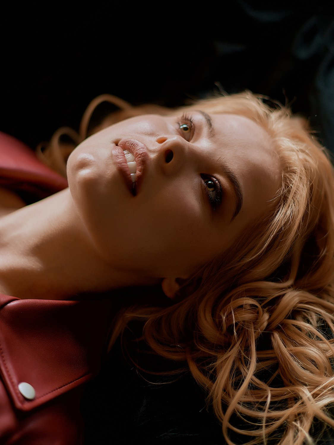 Анна. Фотограф для людей и брендов в Санкт-Петербурге