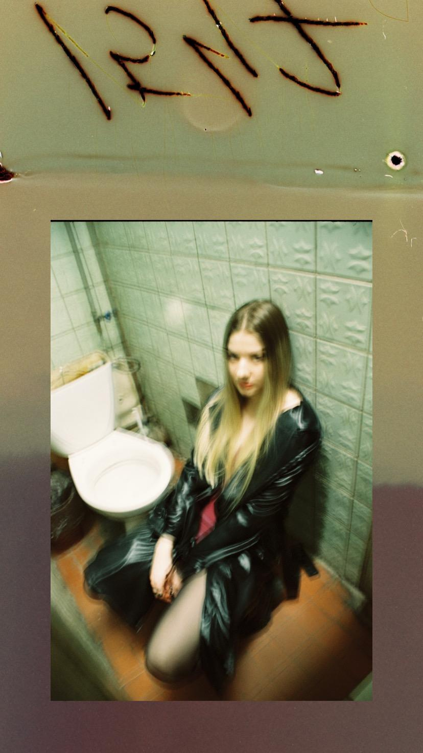 TRAINSPOTTING. Плёночный фотограф в Москве Саша Баранова