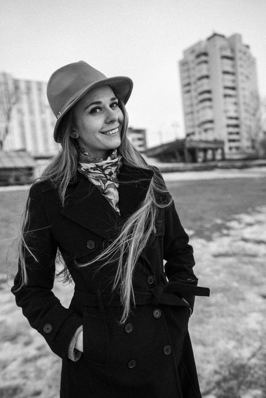 Фотограф Артём Савиных | Свадебная, репортажная, семейная съёмка Москва. Артём Савиных — профессиональный фотограф в Москве | Репортажи, свадьбы, портреты