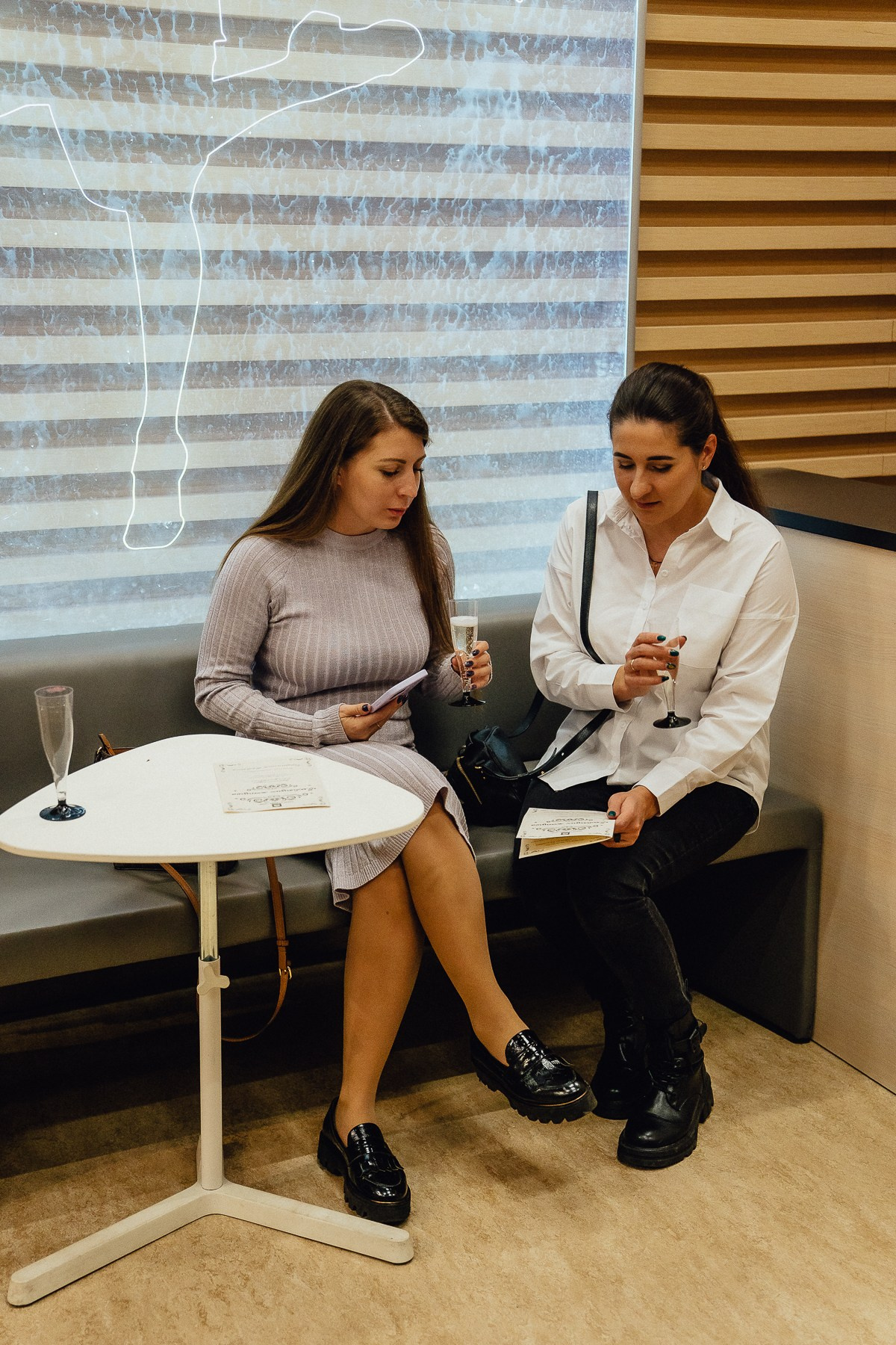 Театр Дом 8 Любящих женщин. Главная