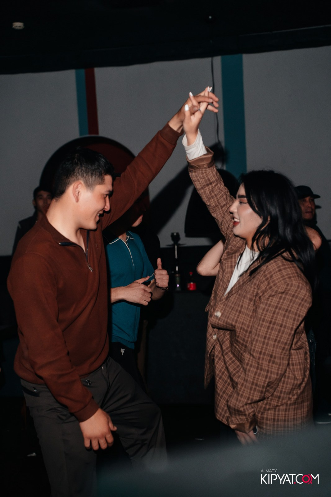 ARAGOSTA LOUNGE BAR — SPECIAL GUEST NURIK SMIT. КИПЯТКОМ АЛМАТЫ!