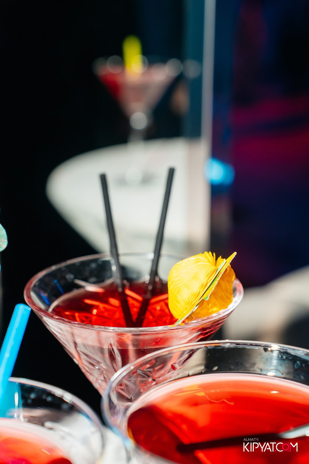 CHINA PARTY RETRO HIT. КИПЯТКОМ АЛМАТЫ!