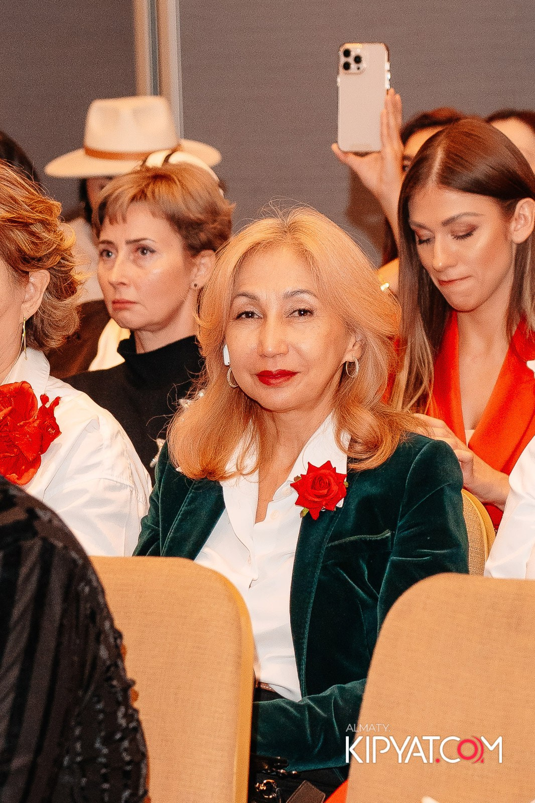 KAZAKH FASHION INDUSTRY. КИПЯТКОМ АЛМАТЫ!