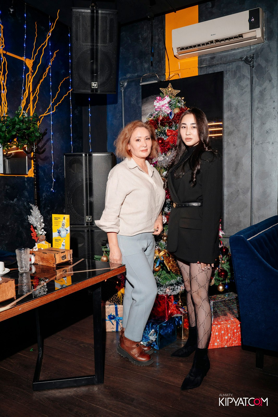 УХО И МЕДВЕДЬ НА ГАГАРИНА. КИПЯТКОМ АЛМАТЫ! Фотосъемка мероприятий в Алматы