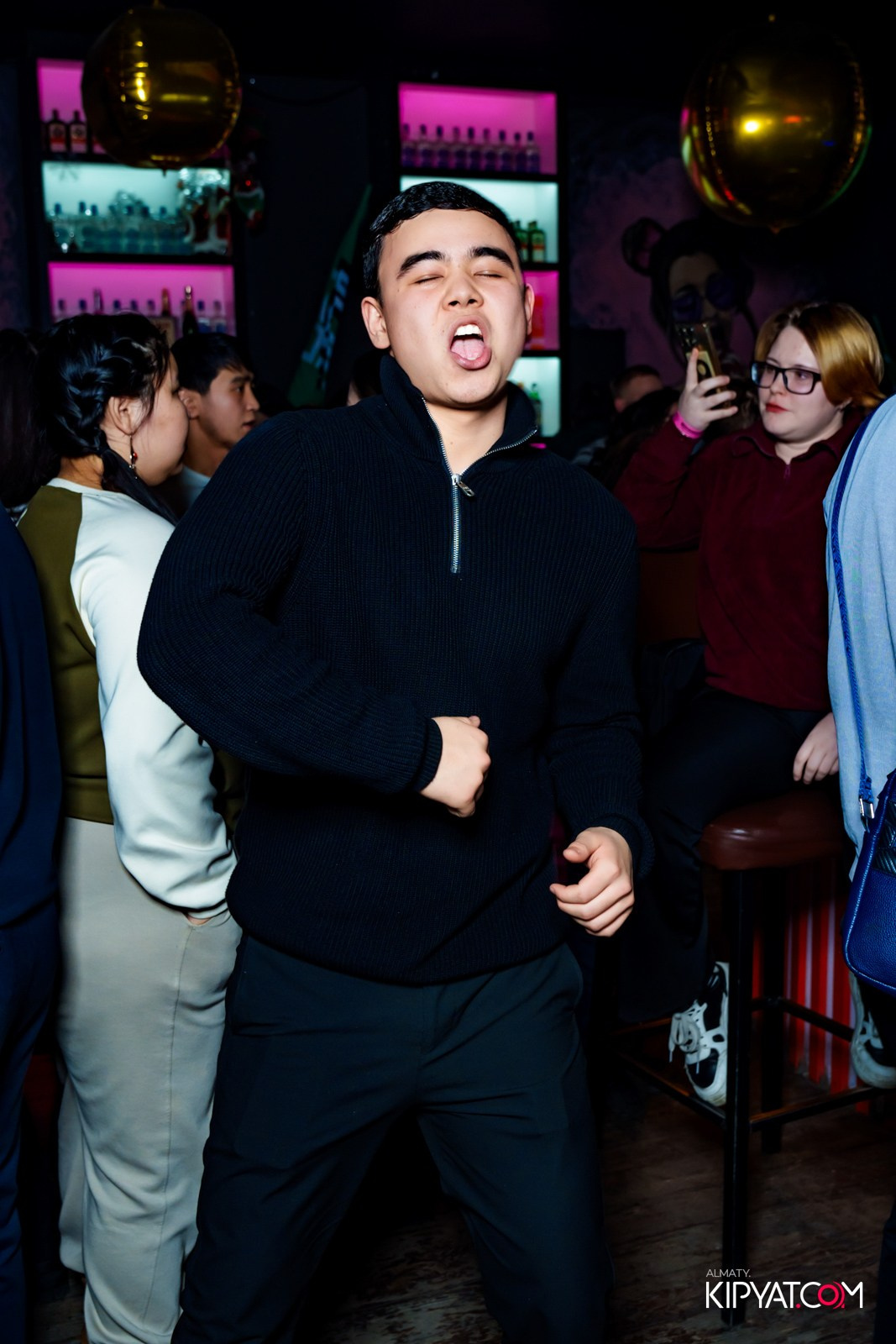 UYAT EMES BAR. КИПЯТКОМ АЛМАТЫ! Фотосъемка мероприятий в Алматы