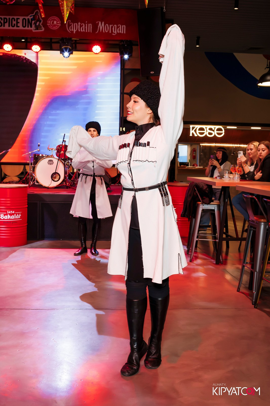 ГРУЗИНСКАЯ РОЖДЕСТВЕНСКАЯ ВЕЧЕРИНКА. КИПЯТКОМ АЛМАТЫ! Фотосъемка мероприятий в Алматы