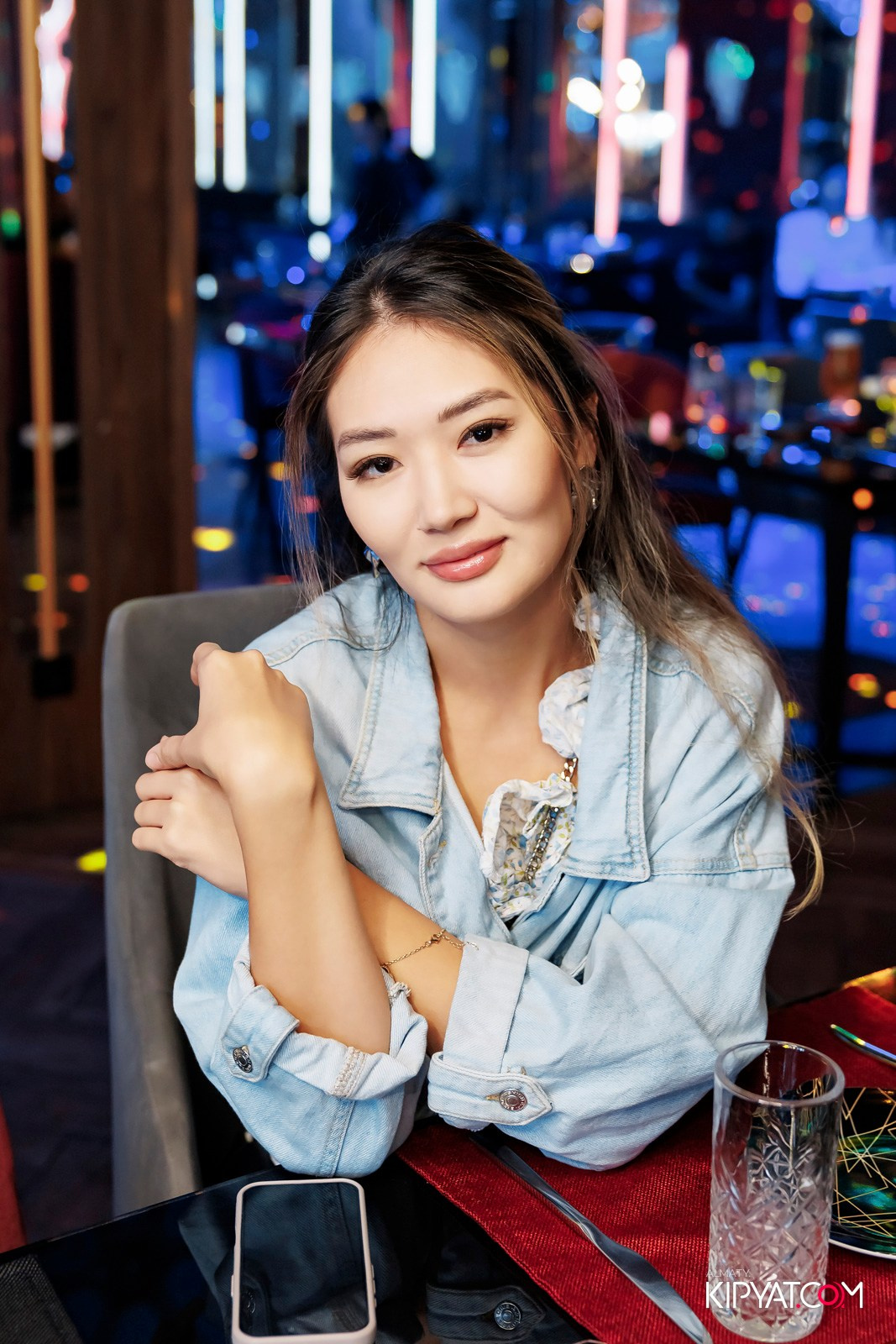 ЗАЯ, НА БИС. КИПЯТКОМ АЛМАТЫ!