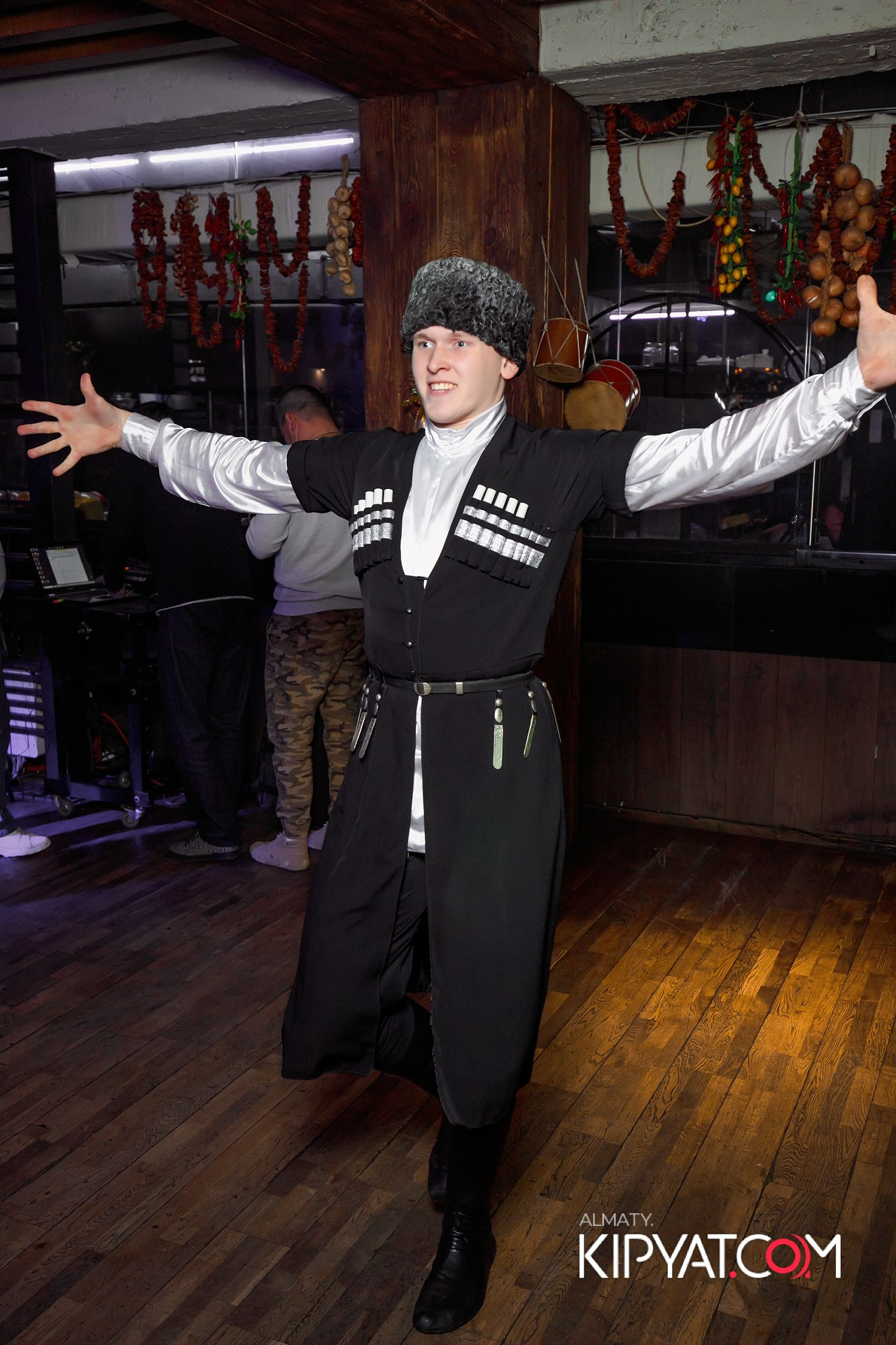 ВАХТАНГУРИ. КИПЯТКОМ АЛМАТЫ!