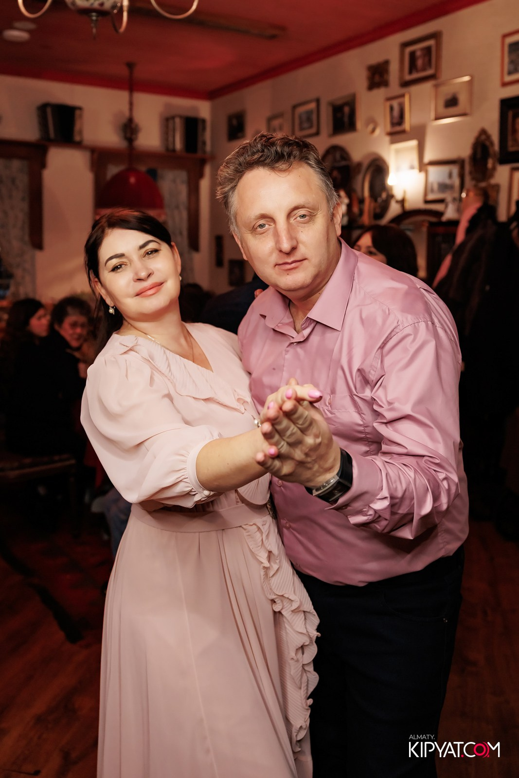 РЕСТОРАН МАРЬИНА РОЩА. КИПЯТКОМ АЛМАТЫ!