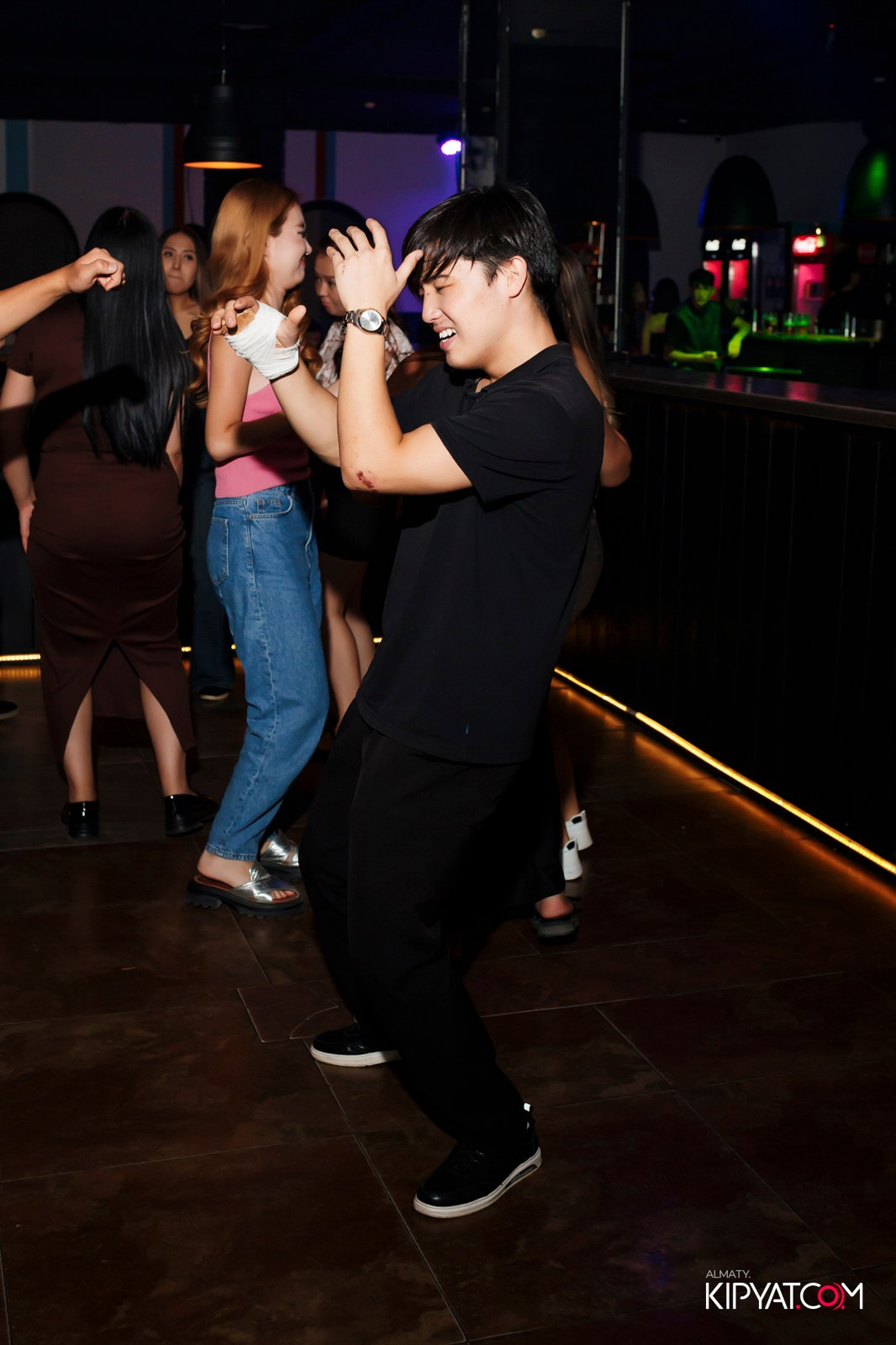 ARAGOSTA. КИПЯТКОМ АЛМАТЫ!