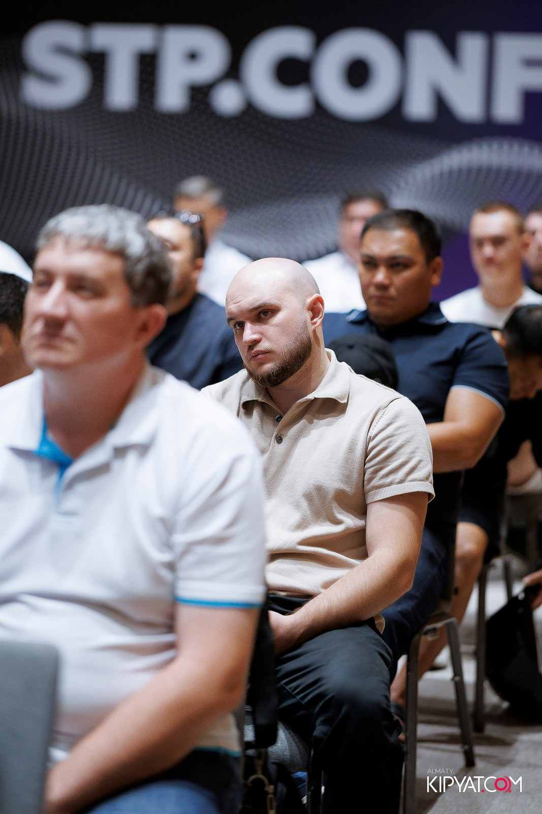 КОНФЕРЕНЦИЯ STP.CONF В Г. АЛМАТЫ. КИПЯТКОМ АЛМАТЫ! Фотосъемка мероприятий в Алматы