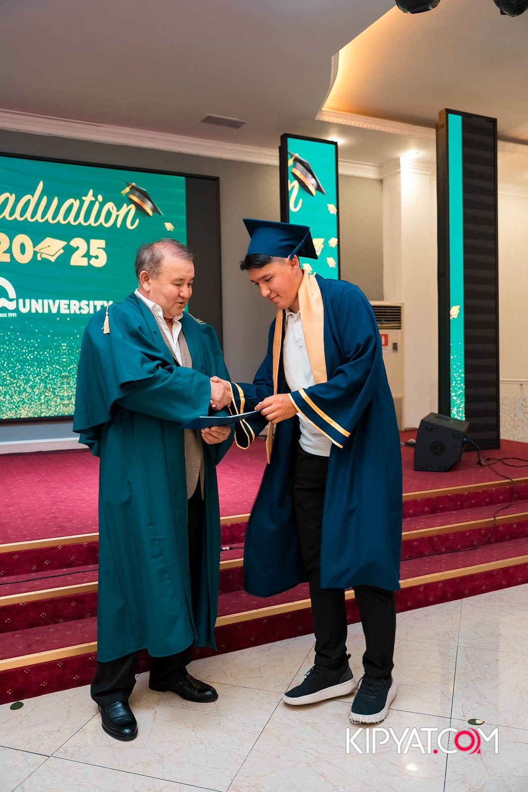 GRADUATION 2025 Q UNIVERSITY. КИПЯТКОМ АЛМАТЫ!