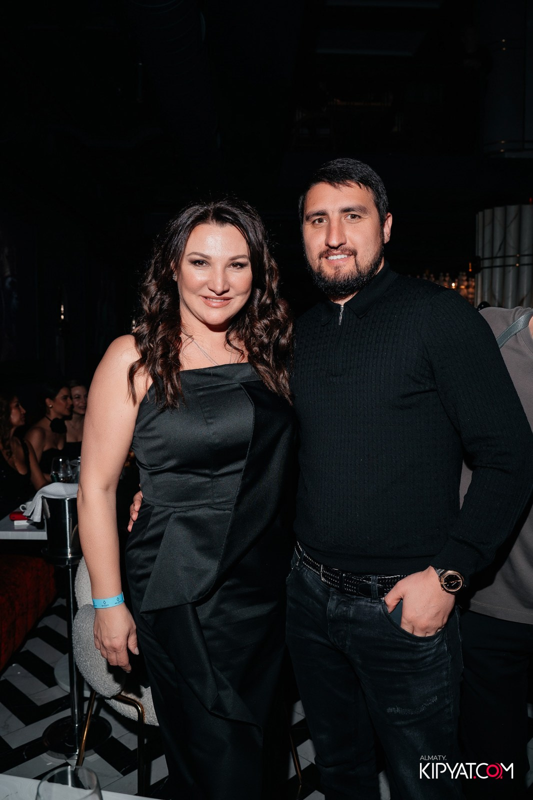 МИХАИЛ ШУФУТИНСКИЙ С СОЛЬНЫМ КОНЦЕРТОМ В QUEEN ALMATY. КИПЯТКОМ АЛМАТЫ!