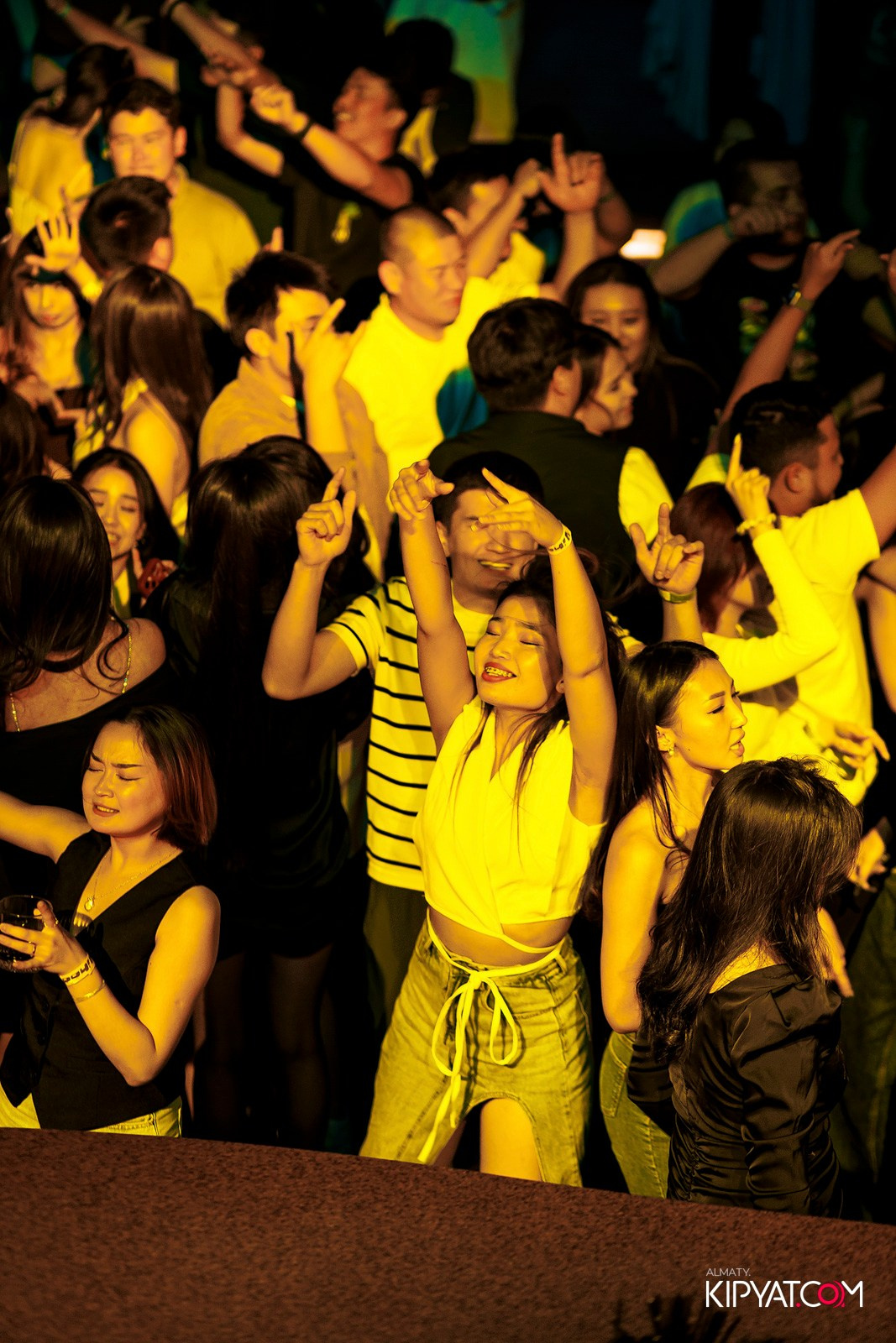 EVENT BAR. КИПЯТКОМ АЛМАТЫ!