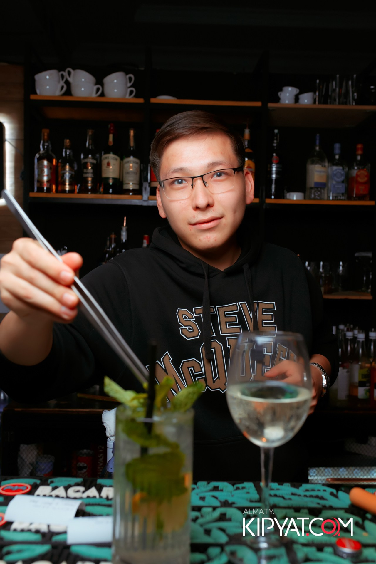 ШИШКА LOUNGE НА ЖИБЕК ЖОЛЫ. КИПЯТКОМ АЛМАТЫ!