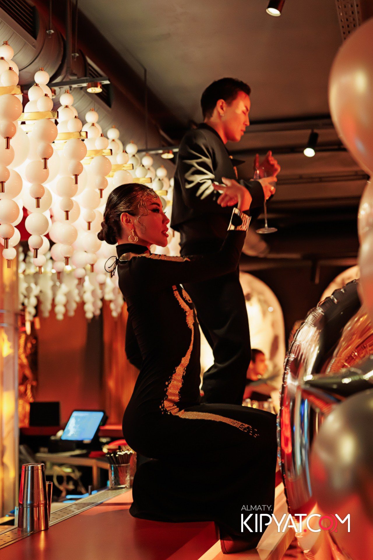 QUEEN. КИПЯТКОМ АЛМАТЫ!