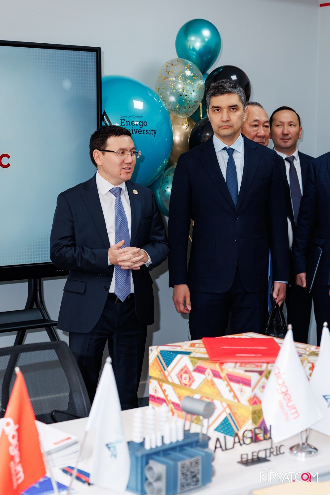 50 ЛЕТ — АЛМАТИНСКИЙ УНИВЕРСИТЕТ ЭНЕРГЕТИКИ И СВЯЗИ. КИПЯТКОМ АЛМАТЫ!