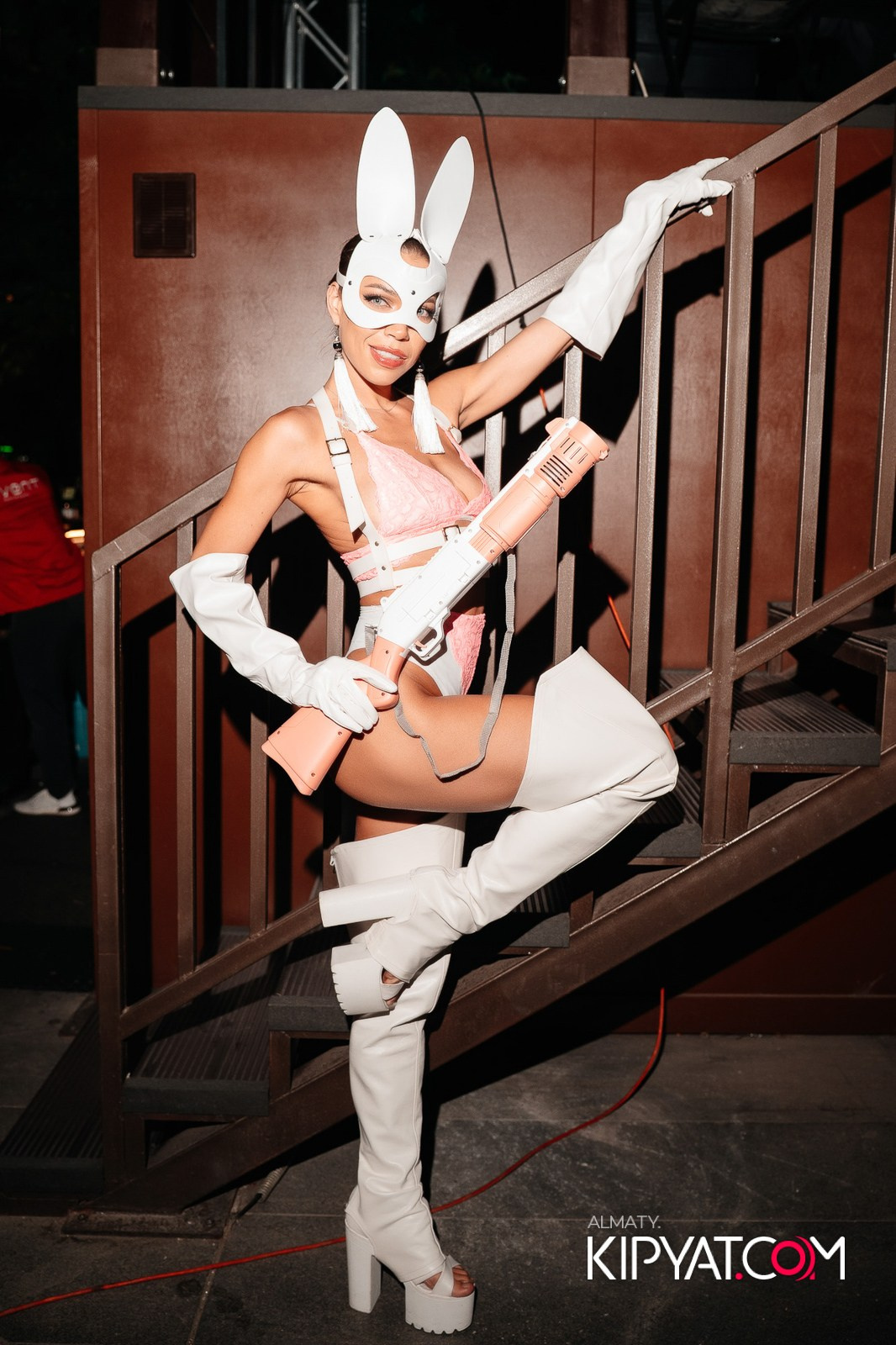 EVENT BAR. КИПЯТКОМ АЛМАТЫ!