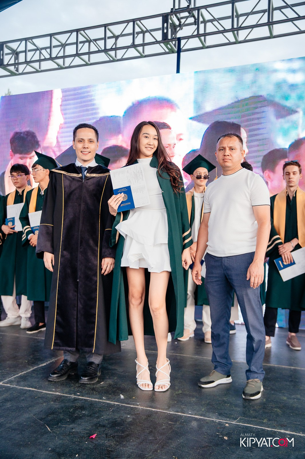 ВРУЧЕНИЕ ДИПЛОМОВ — НАРХОЗ КОЛЛЕДЖ. Part 4. КИПЯТКОМ АЛМАТЫ!