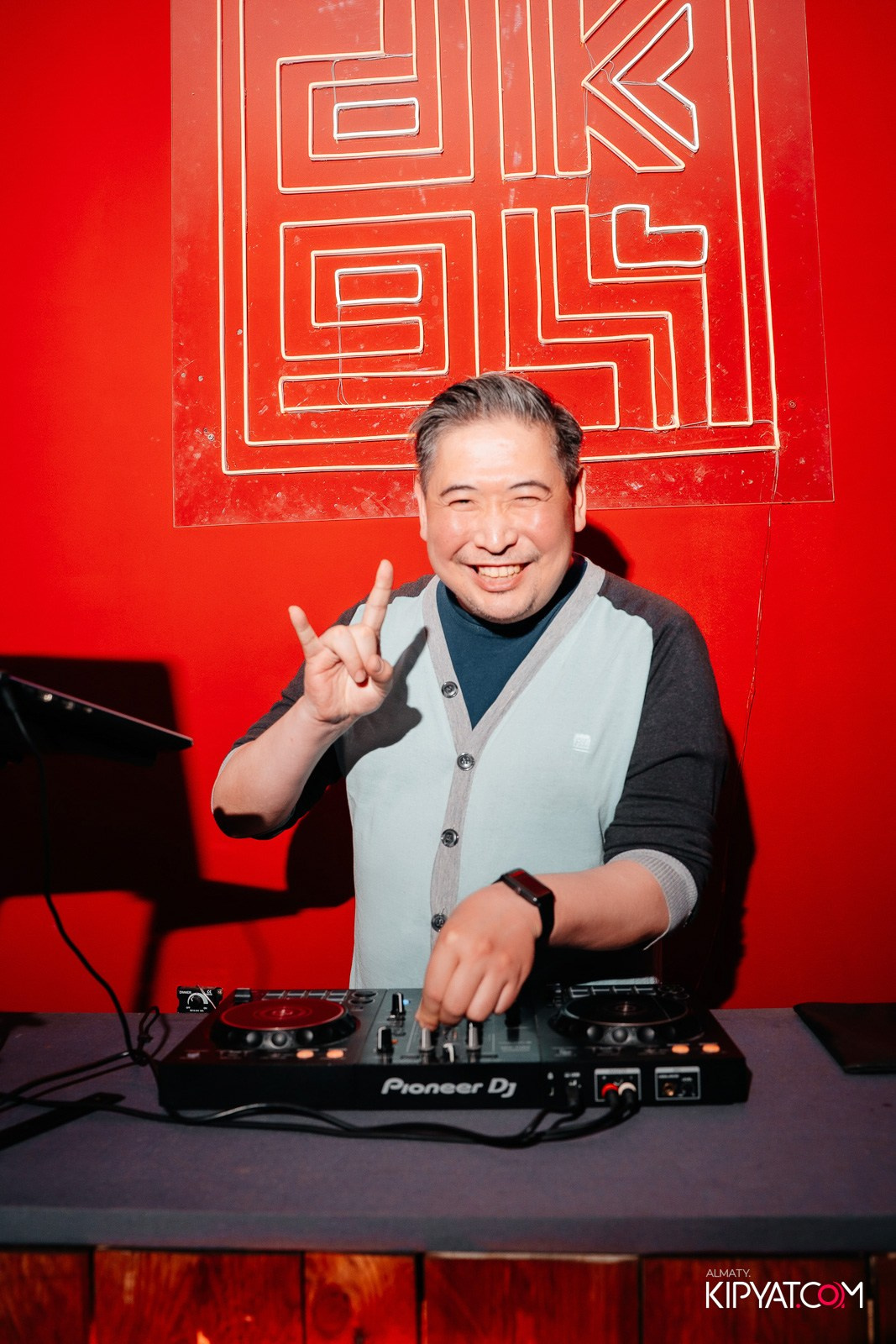 НОЧНОЙ РЕЙВ. КИПЯТКОМ АЛМАТЫ!