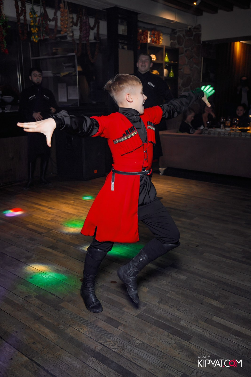 ВАХТАНГУРИ. КИПЯТКОМ АЛМАТЫ!