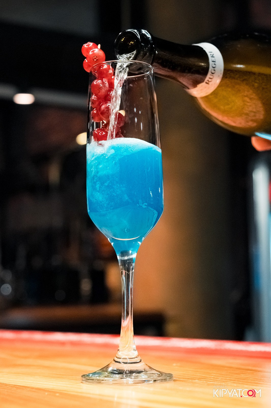 THE ESTATE КАРАОКЕ 1 ГОД. КИПЯТКОМ АЛМАТЫ!