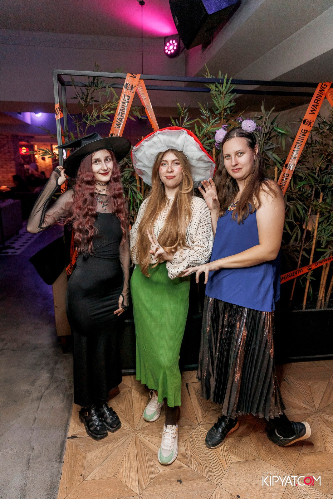 HALLOWEEN PARTY — OLOVO BAR НА ДОСТЫК. КИПЯТКОМ АЛМАТЫ!