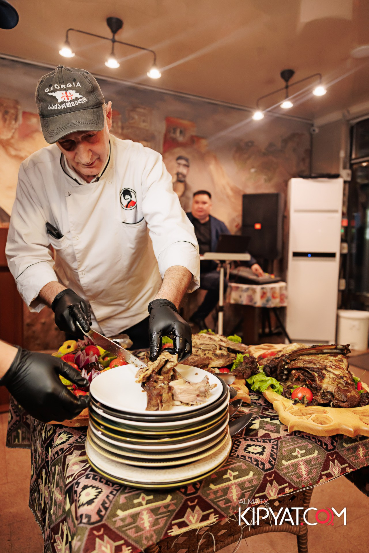 ХАЧАПУРИ ХИНКАЛЬЕВИЧ. КИПЯТКОМ АЛМАТЫ!