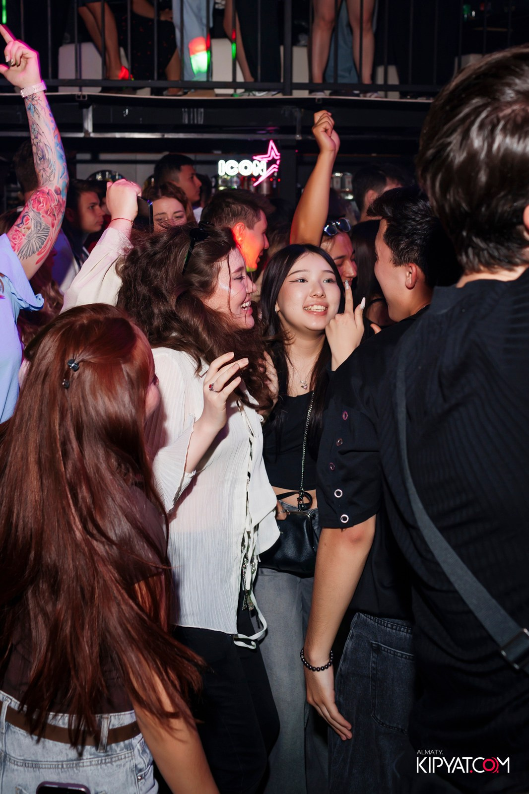 НОЧНОЙ КЛУБ ICON. КИПЯТКОМ АЛМАТЫ!