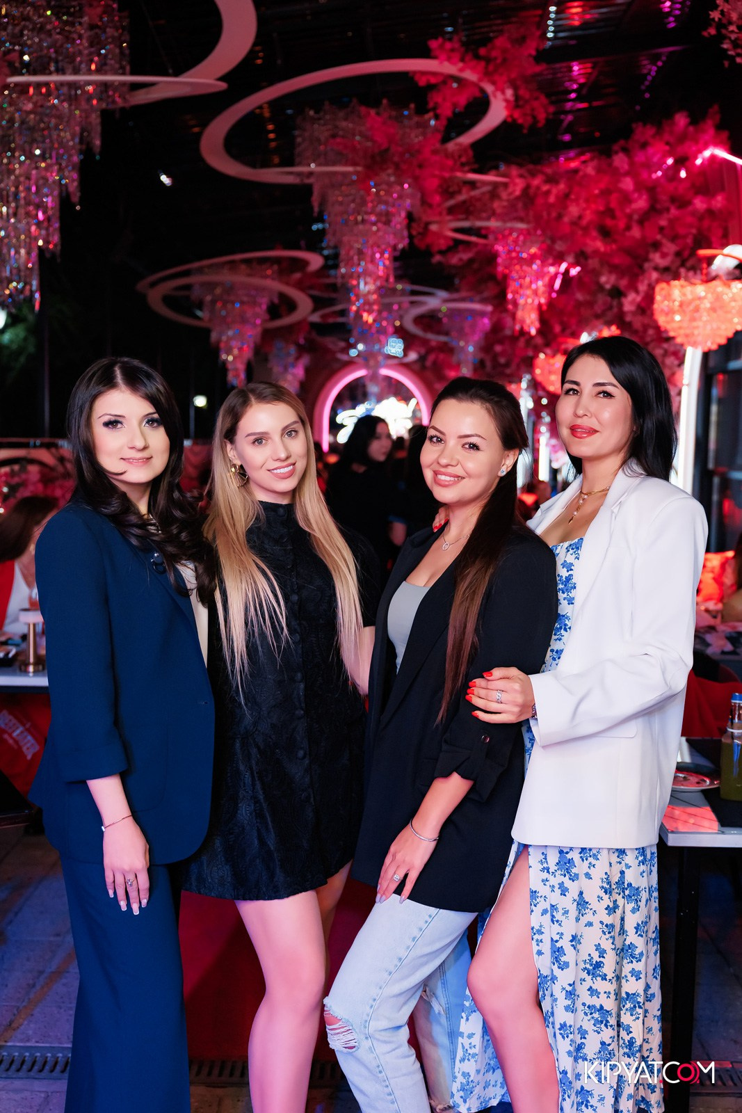 НОДАР РЕВИЯ В «ЗАЯ, НА БИС». КИПЯТКОМ АЛМАТЫ!