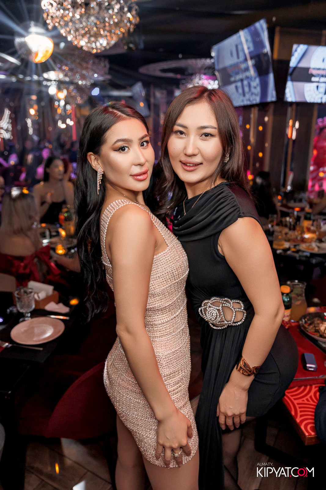 ЗАЯ, НА БИС. КИПЯТКОМ АЛМАТЫ! Фотосъемка мероприятий в Алматы