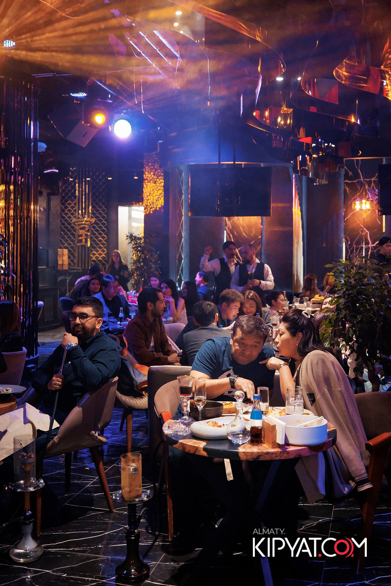 MOOD KARAOKE & TERRACE. КИПЯТКОМ АЛМАТЫ!